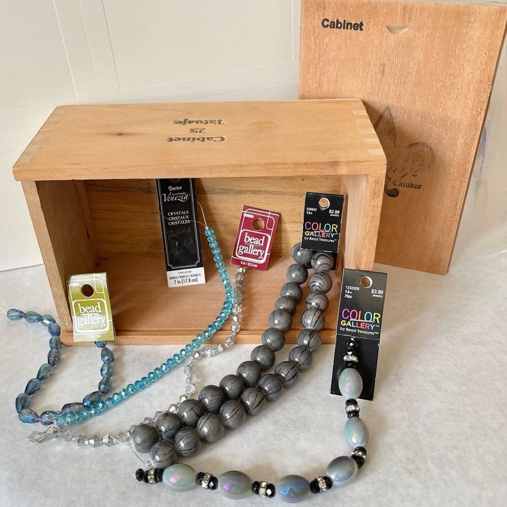 Jewelry Making DIY Pearly Beveled Crystal Bead Strands Wood Lidded Cigar Box Lot